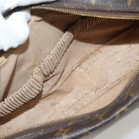 LOUIS VUITTON Monogram Trousse Toilette 28 Clutch Bag M47522 LV Auth 130053 - Picture 10 of 16